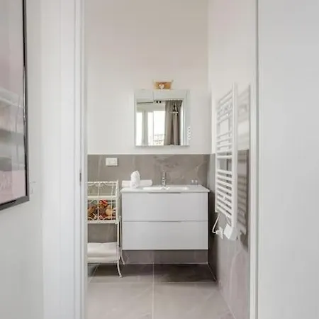 Urban Retreat Metro -700m * Μιλάνο